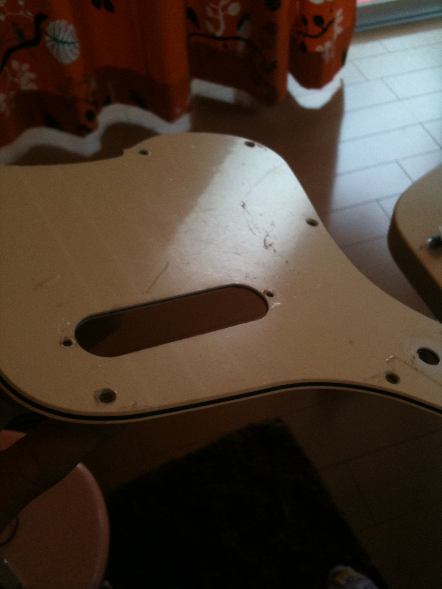 squier musicmaster: ベースに夢中 blog